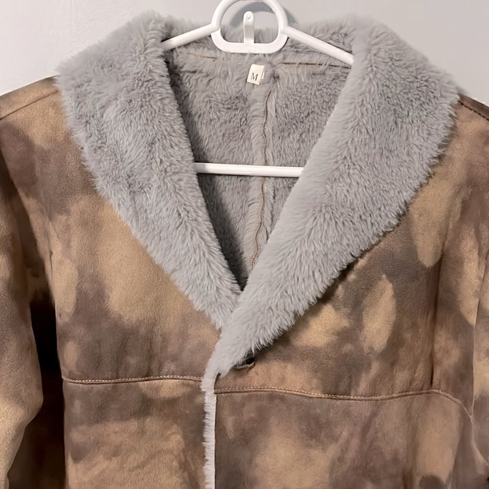 Womens’ Soft Polyester Jacket Size M - Picture 2 of 4